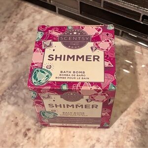 Scentsy Shimmer Bath Bomb - NEW